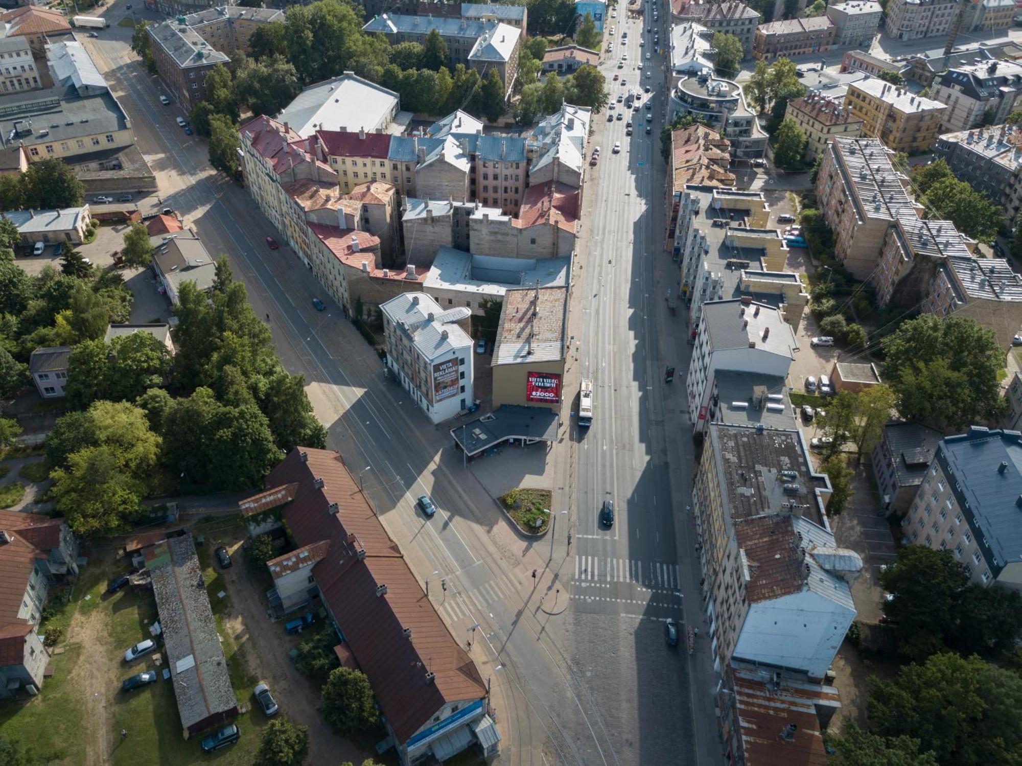 Aparthotel Riga Kültér fotó Aerial view of the street